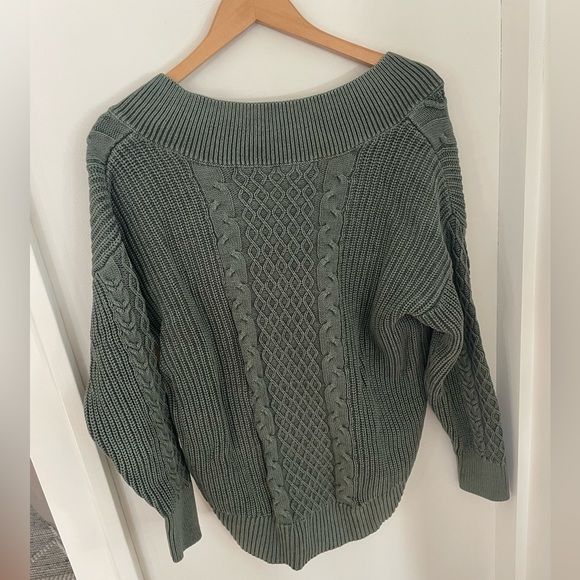 AERIE Pullover V-Neck Cable Knit Sweater - Picture 10 of 10